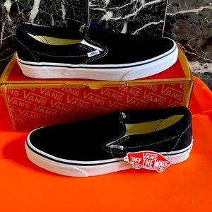 Vans classic black canvas slip on